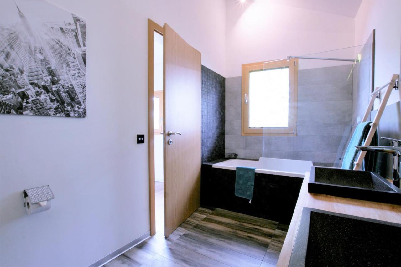 Montreux Holiday Home Zewnętrze zdjęcie