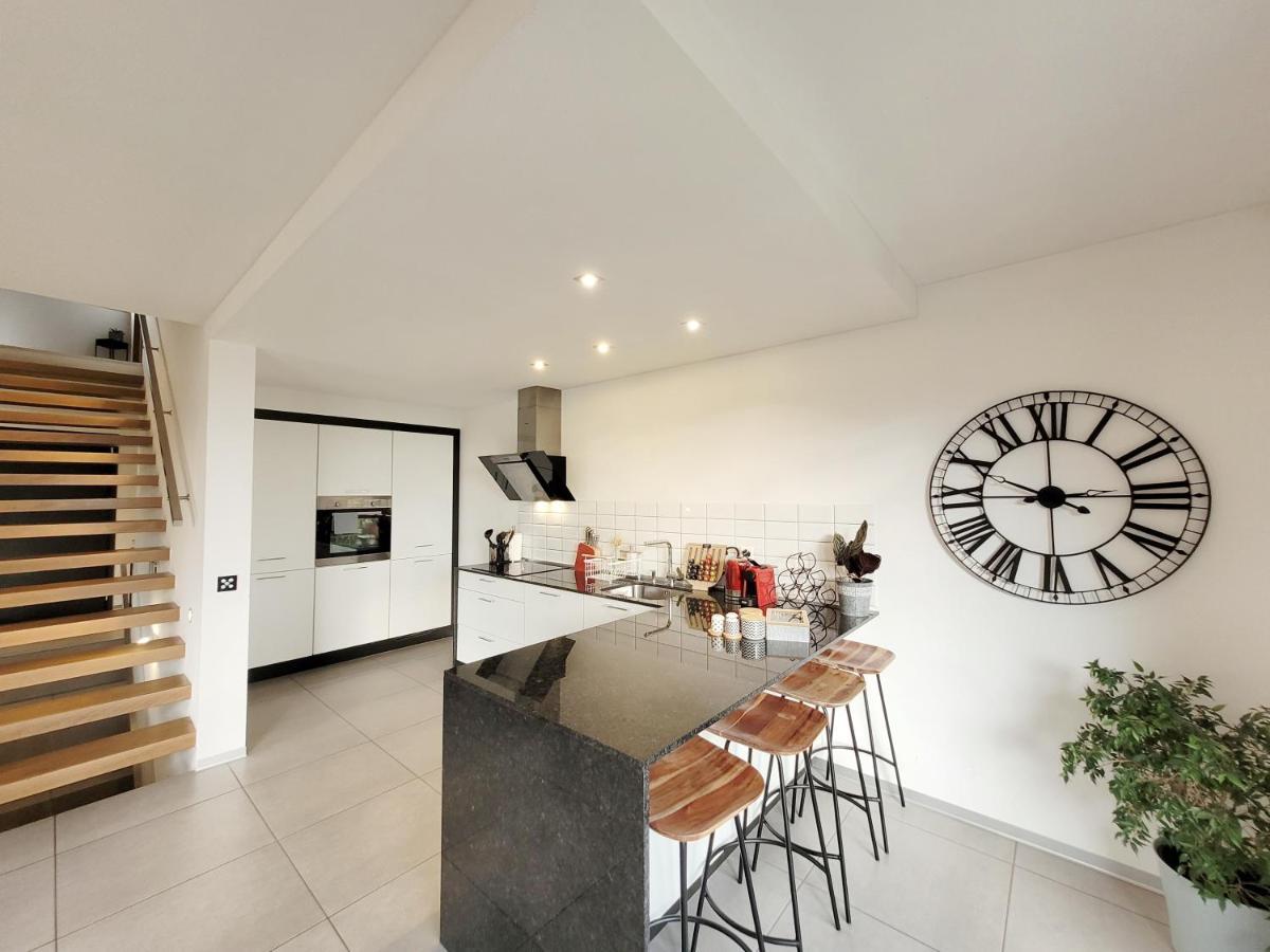 Montreux Holiday Home Zewnętrze zdjęcie