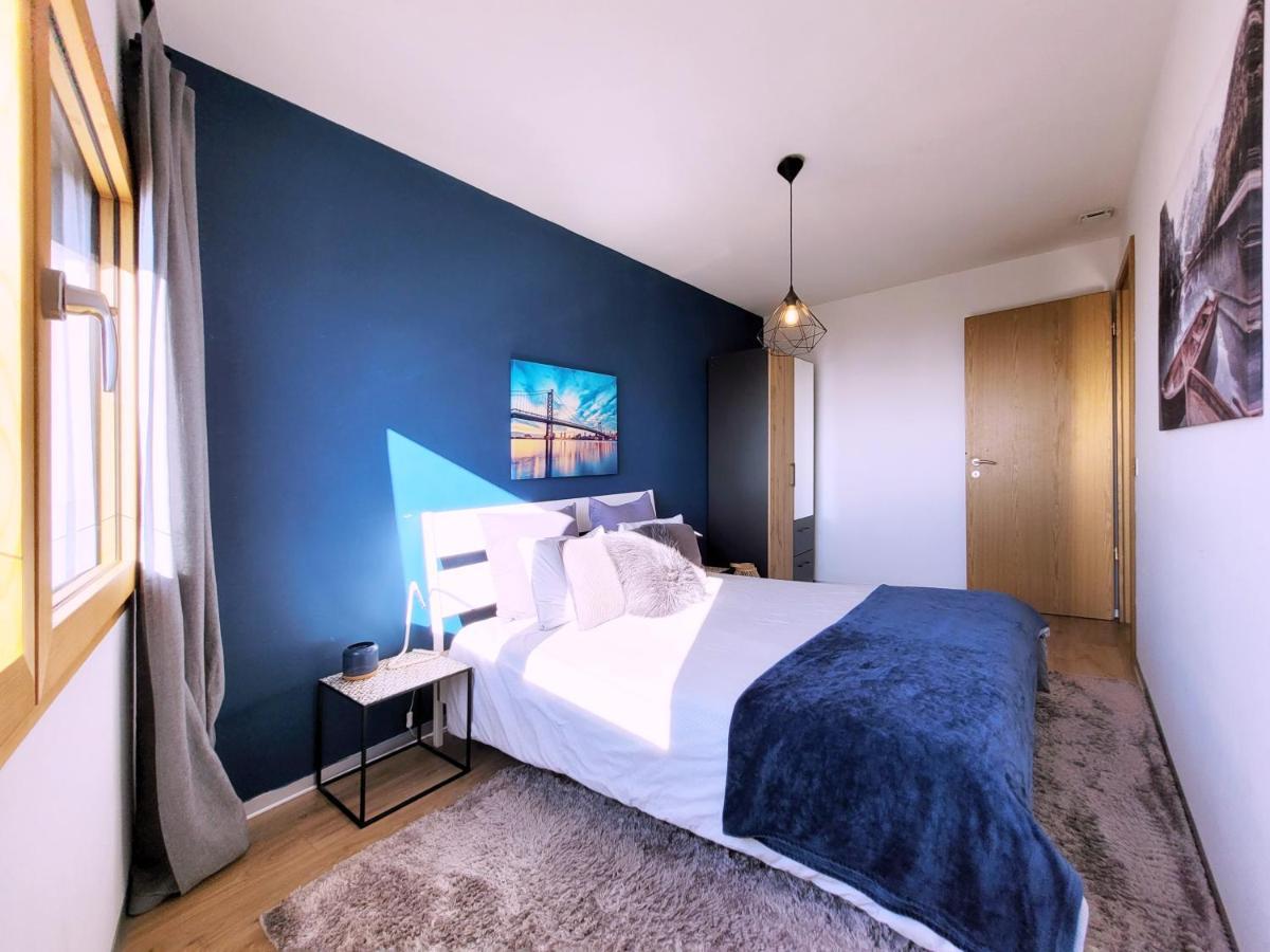 Montreux Holiday Home Zewnętrze zdjęcie