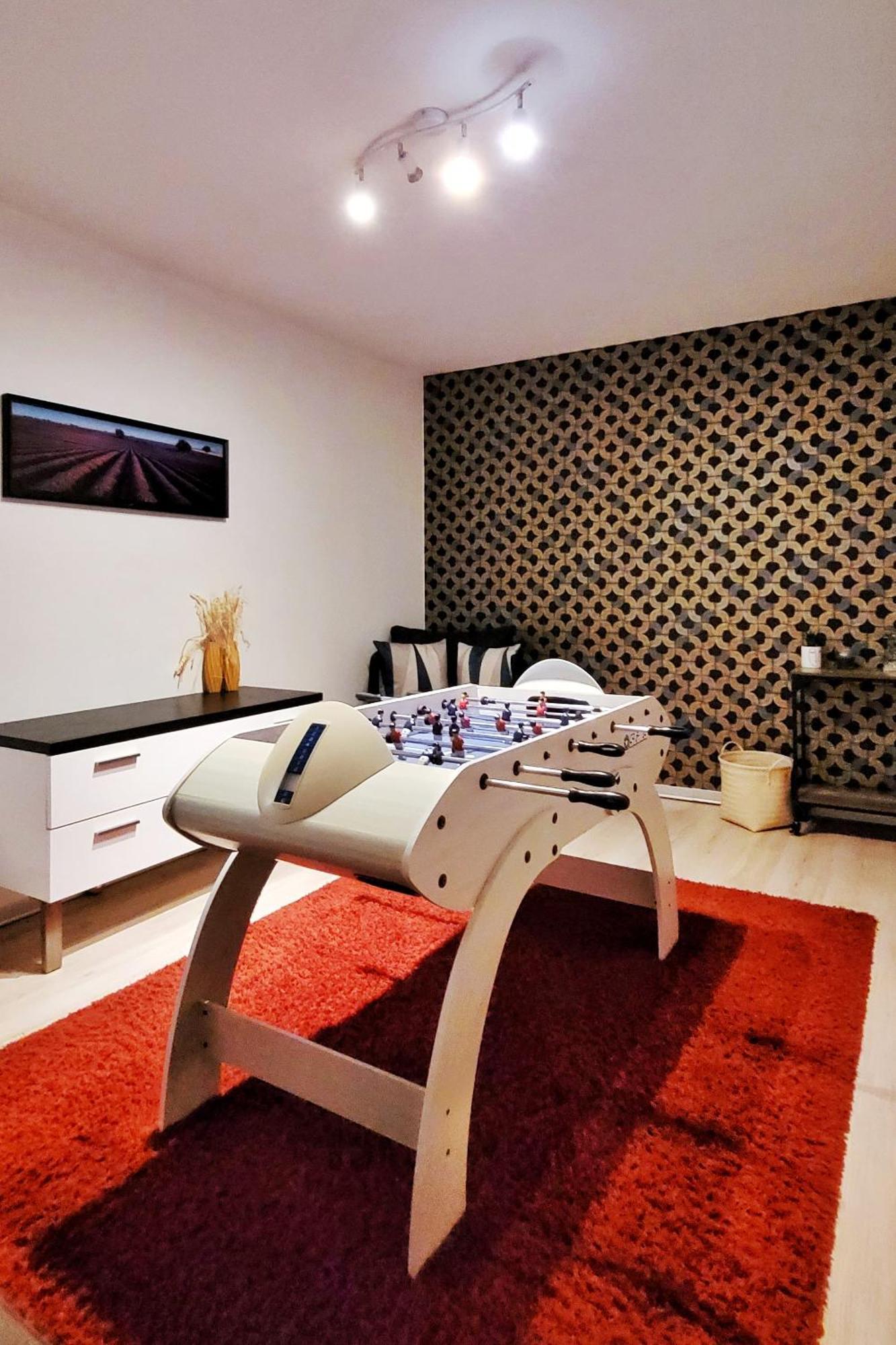 Montreux Holiday Home Zewnętrze zdjęcie