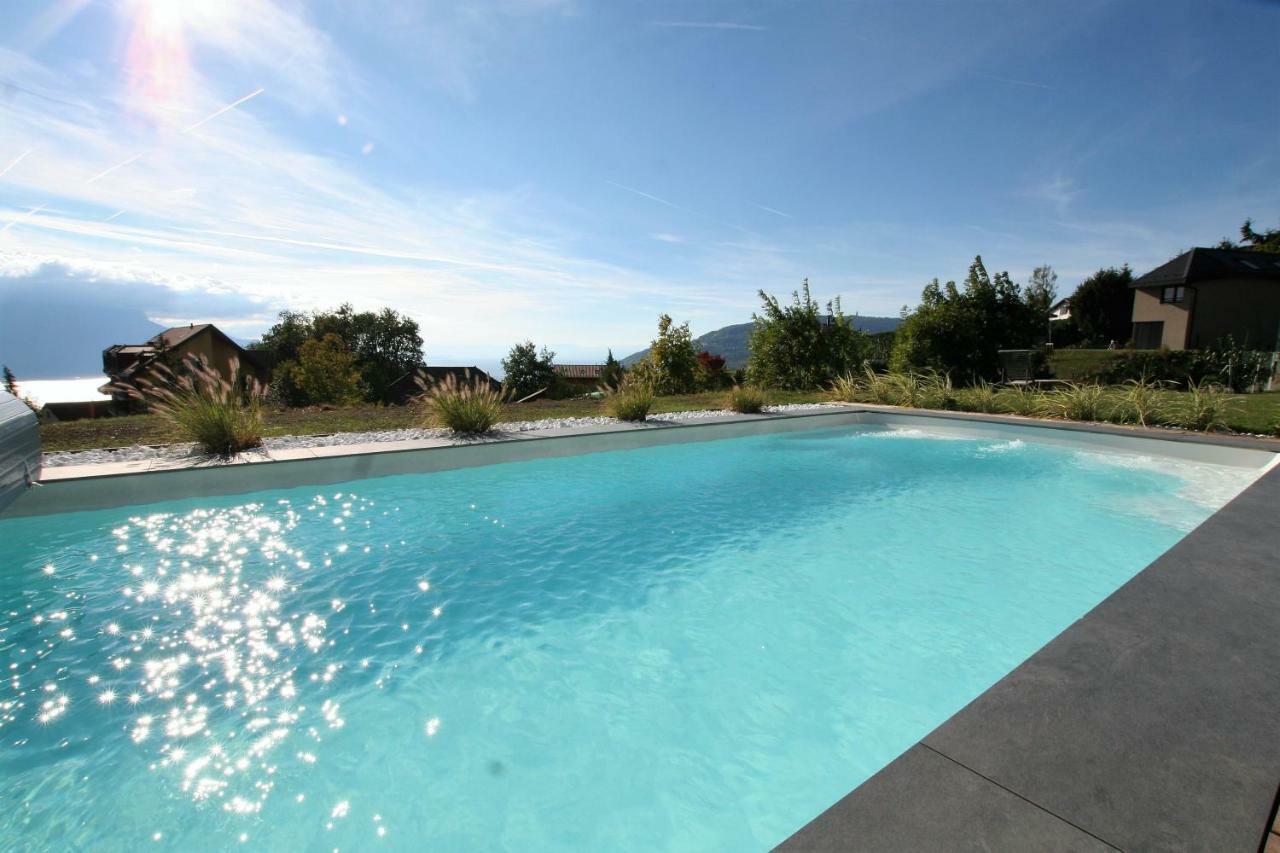 Montreux Holiday Home Zewnętrze zdjęcie
