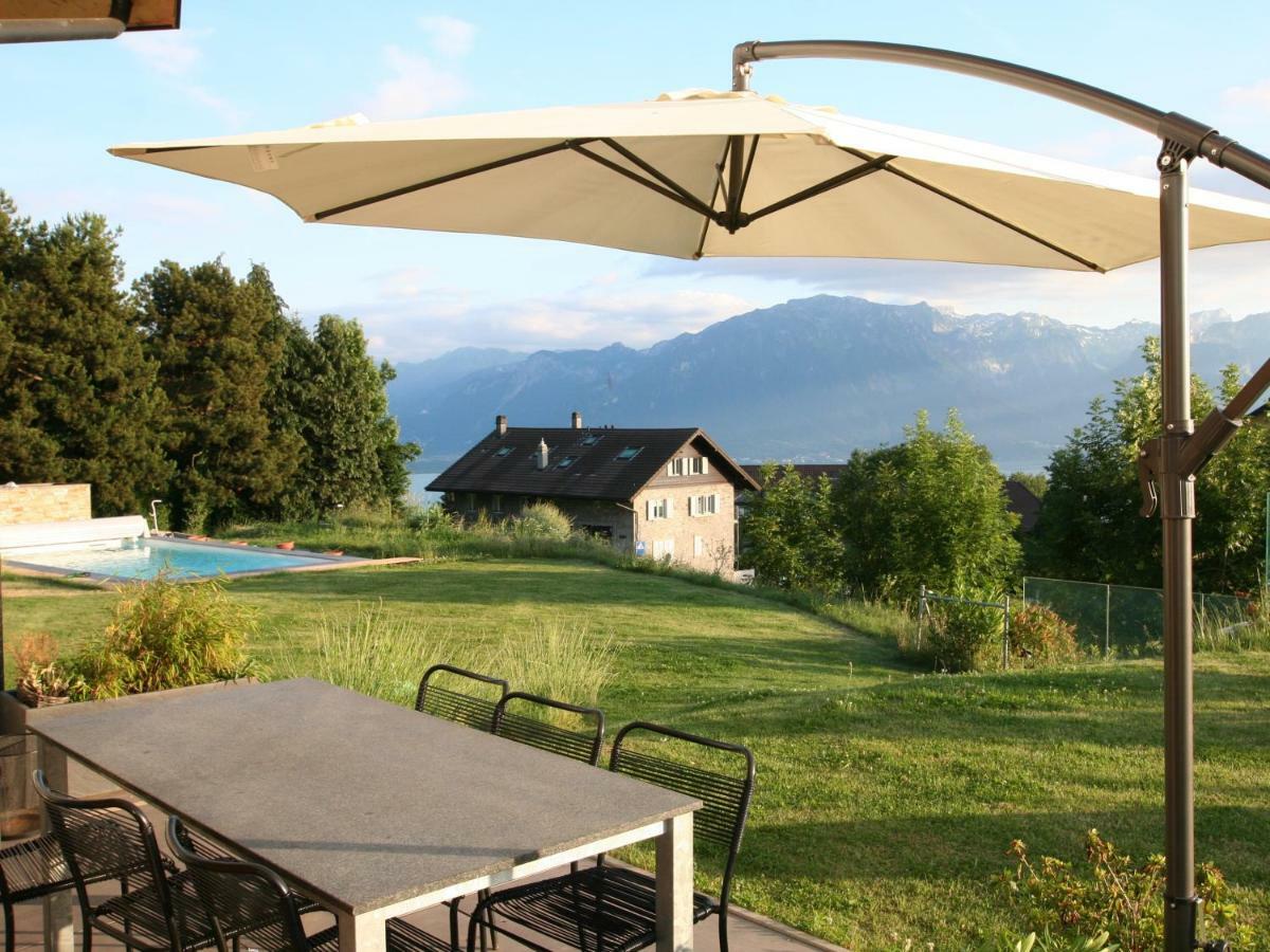 Montreux Holiday Home Zewnętrze zdjęcie