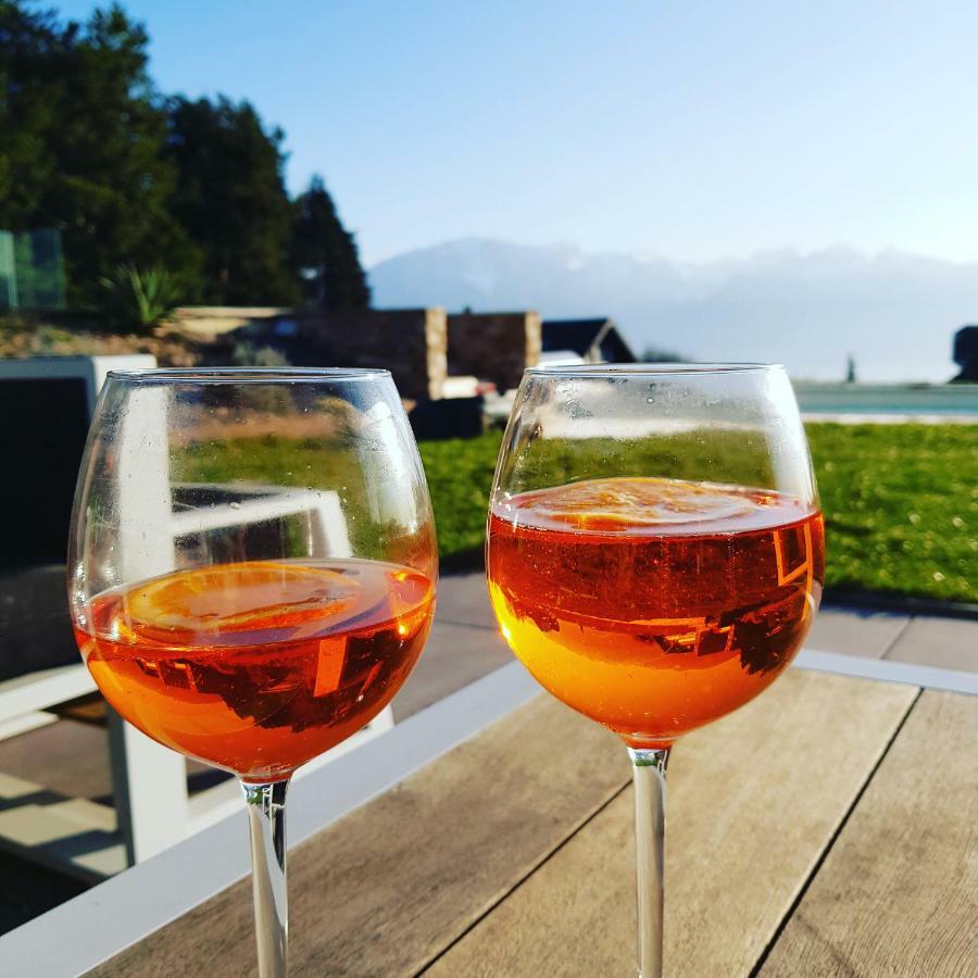 Montreux Holiday Home Zewnętrze zdjęcie